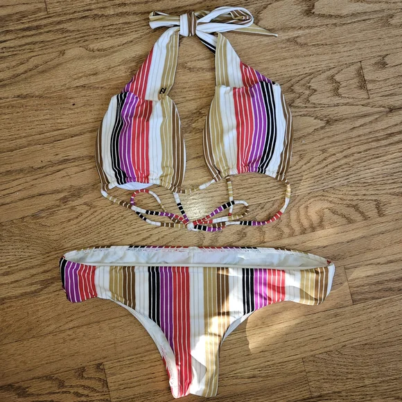 Billabong Pink and Yellow Bikini Set - Picture 5 of 9